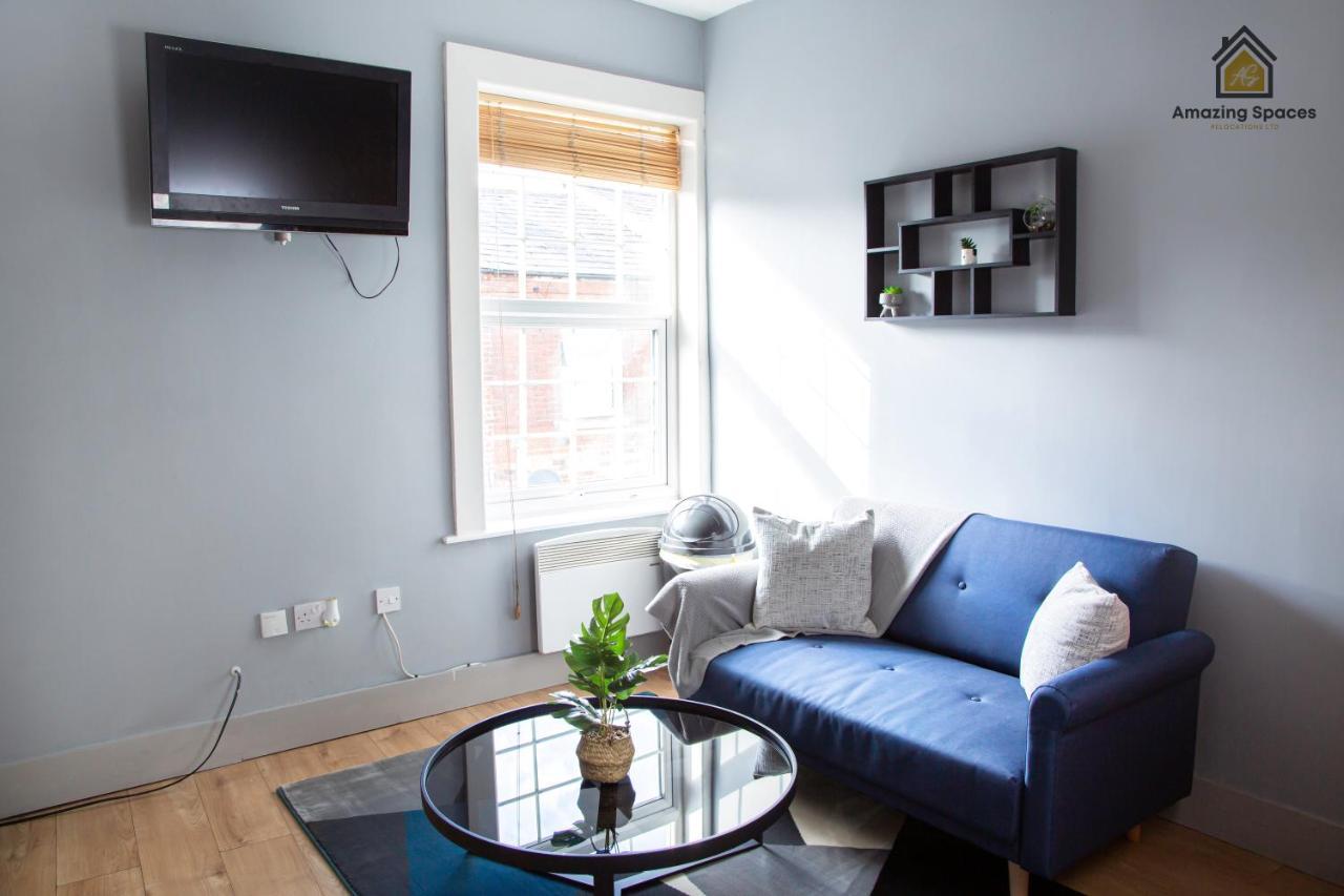 City Centre 2 Bed Flat Sleeps 3 For Work And Leisure With Free Wifi By Amazing Spaces Relocations Ltd وارينغتون المظهر الخارجي الصورة
