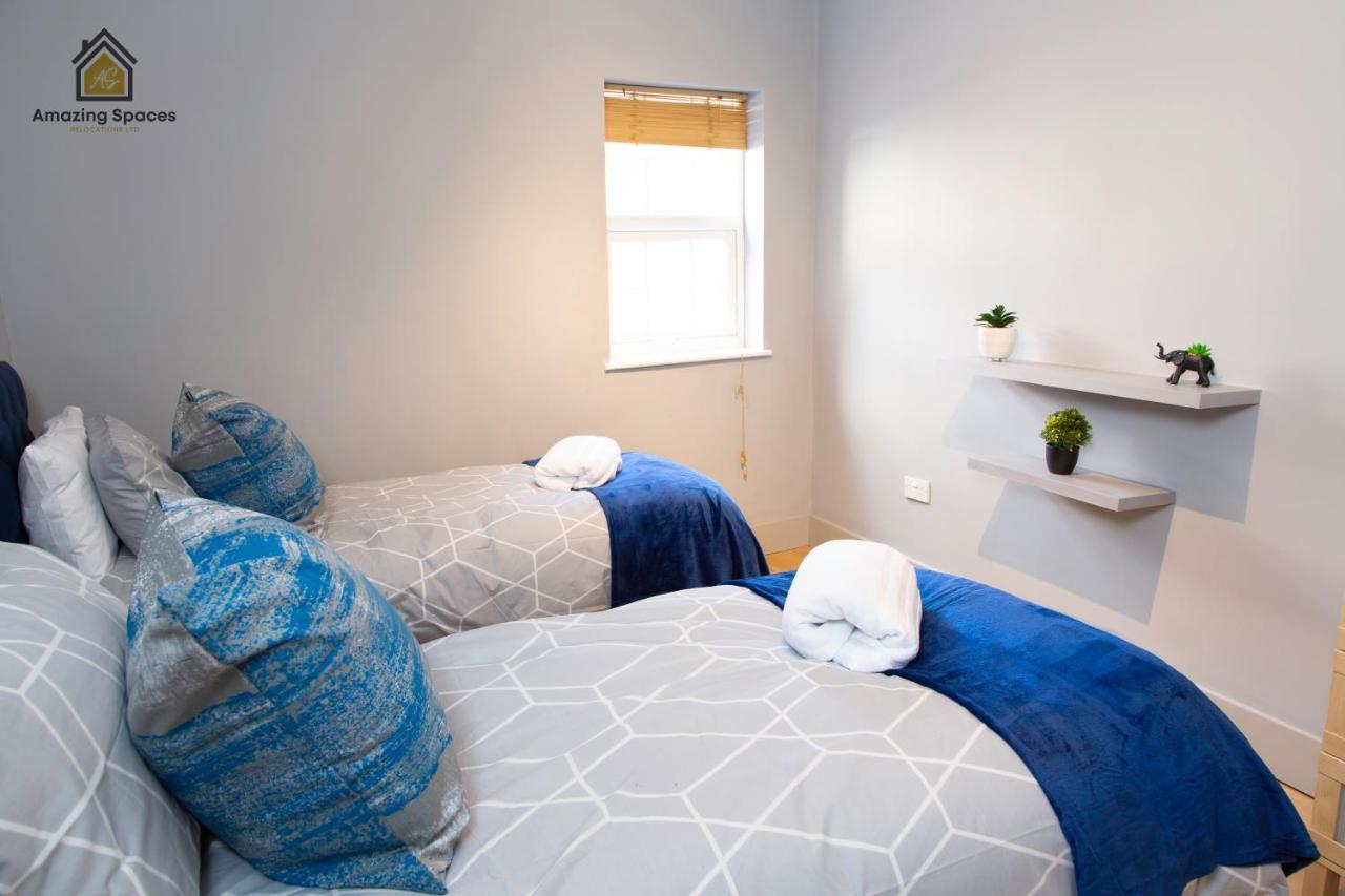 City Centre 2 Bed Flat Sleeps 3 For Work And Leisure With Free Wifi By Amazing Spaces Relocations Ltd وارينغتون المظهر الخارجي الصورة